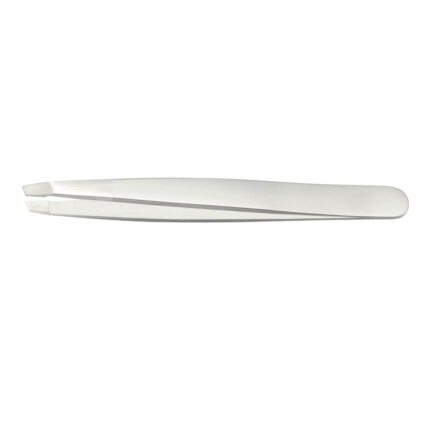 Slant Tip Eyebrow Tweezers